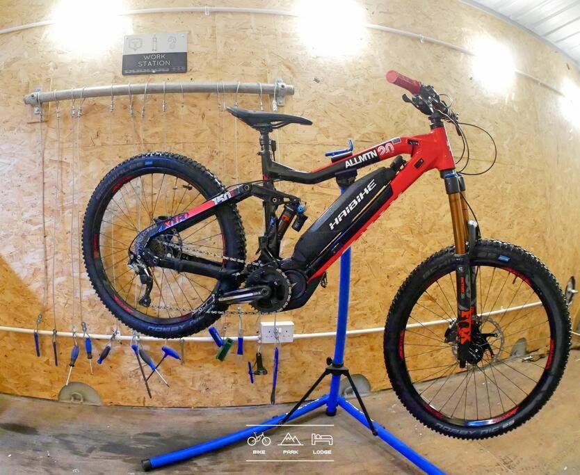 Bike Park Lodge #2 Merthyr Tydfil Extérieur photo