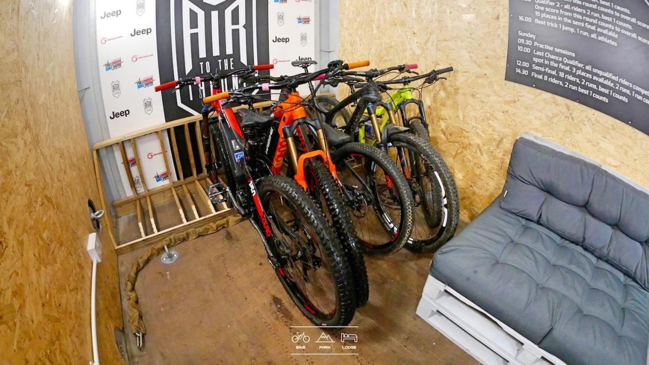 Bike Park Lodge #2 Merthyr Tydfil Extérieur photo